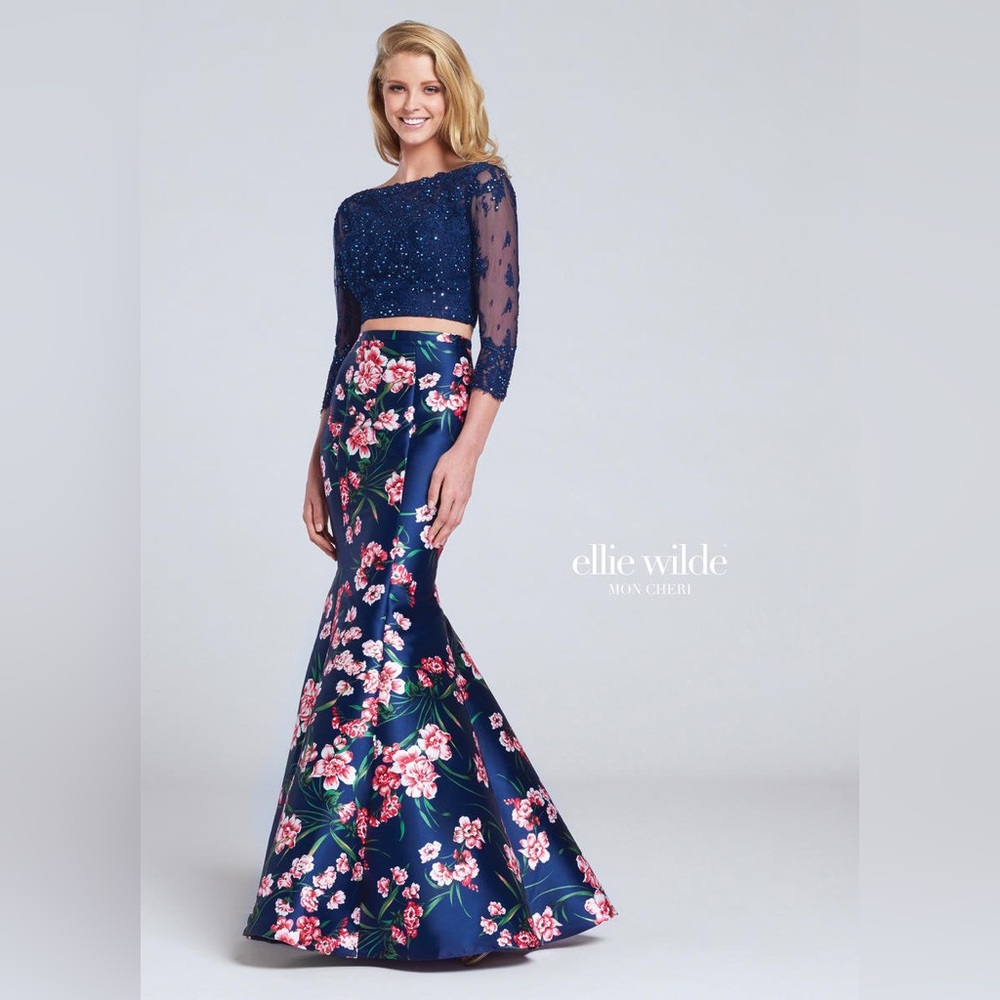 Ellie Wilde Navy Floral Dress